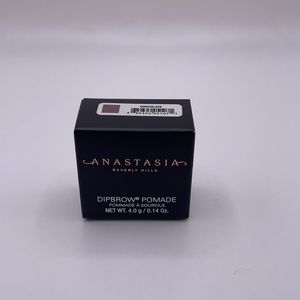 Anastasia Beverly Hills DipBrow in “Chocolate”